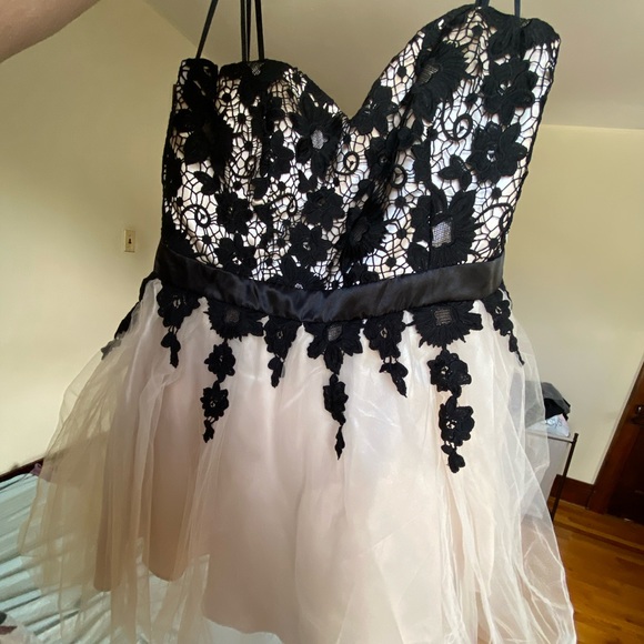 NEW! Jr Plus Party/Prom Dress - Picture 11 of 11